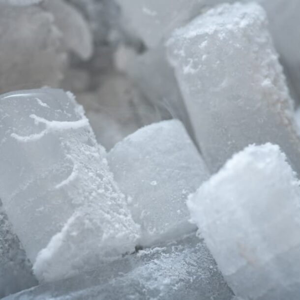 How Long Does Dry Ice Last? VS Carbonics